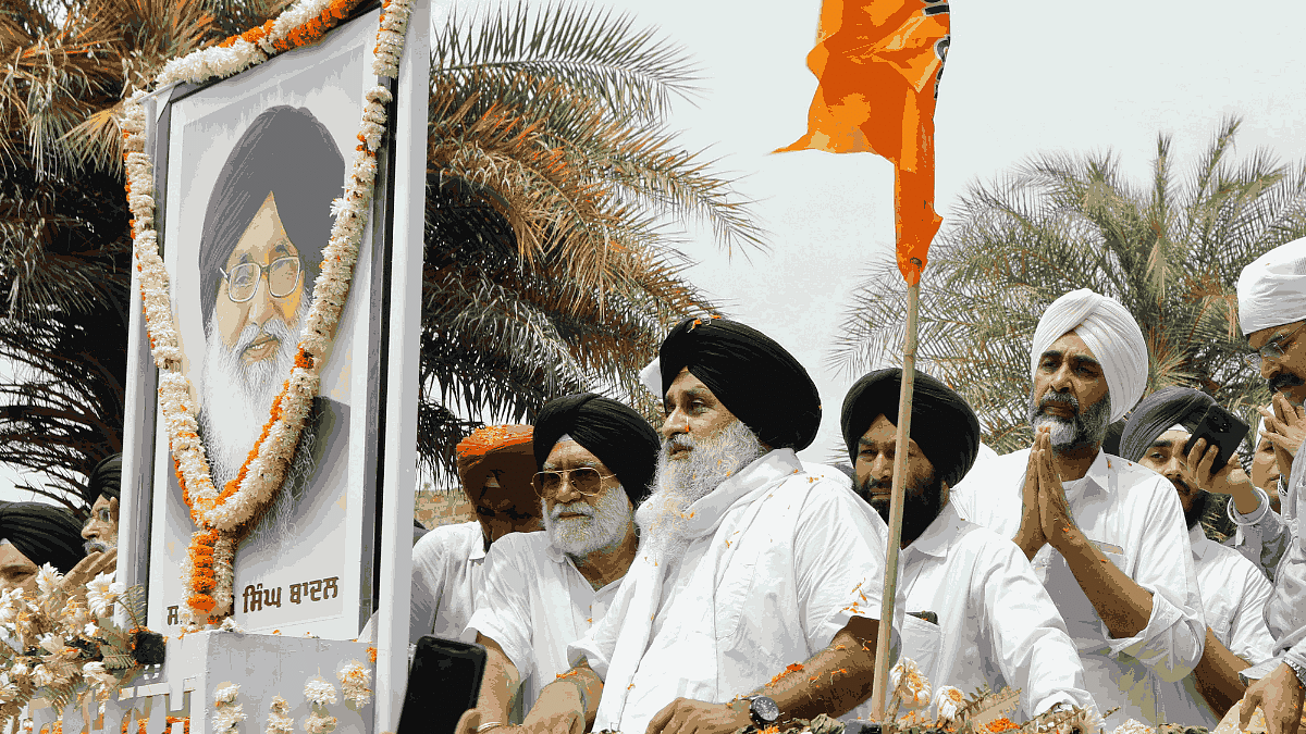 Sukhbir Singh Badal Sri Akal Takht Sahib Shiromani Akali Dal Punjab Sri Harmandir Sahib Sikhism 