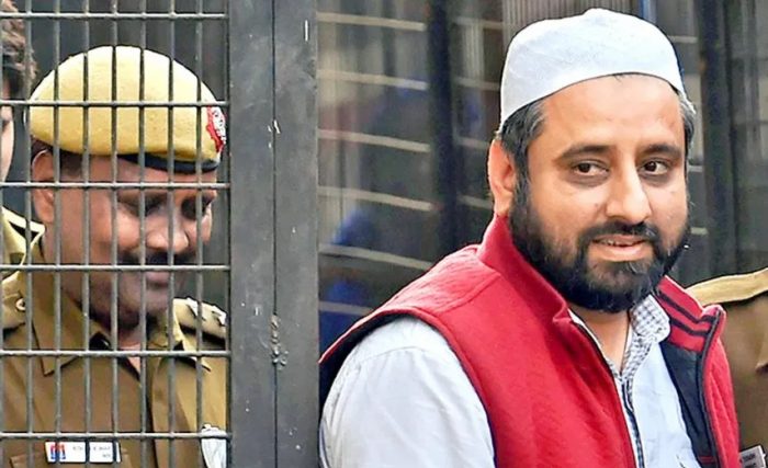 Amanatullah Khan Aam Aadmi Party Member of the Legislative Assembly Enforcement Directorate Money laundering Anticipatory bail Supreme Court of India 