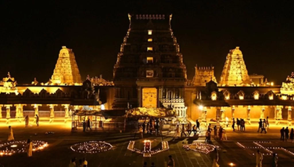 Srisailam Karthik Civil Month Sri Bhramaramba Mallikarjuna Swamy varla Devasthanam Bhramaramba Mallikarjuna Swamy Kalyana Mandapam Purnima 