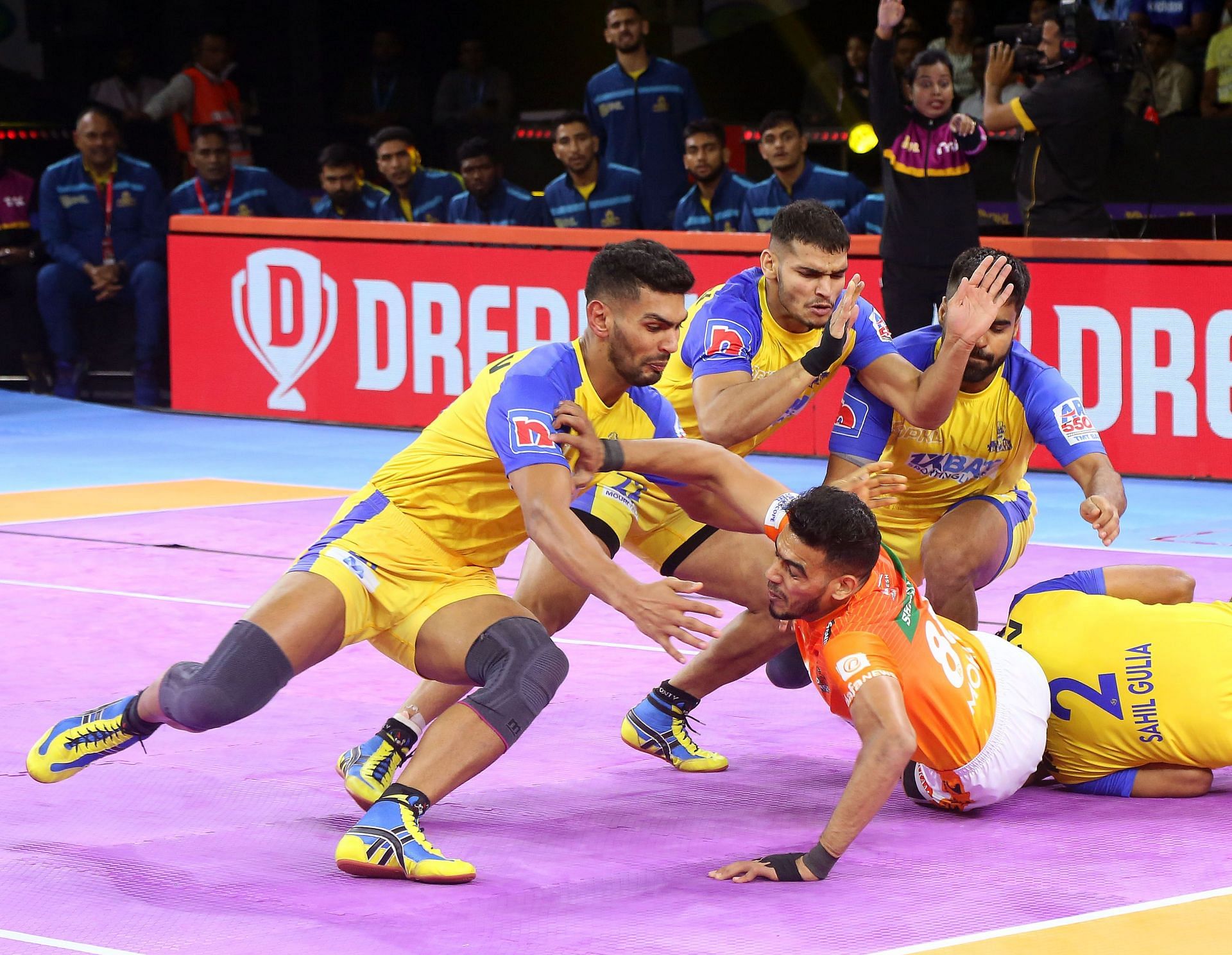 UP Yoddhas Tamil Thalaivas Pro Kabaddi League 