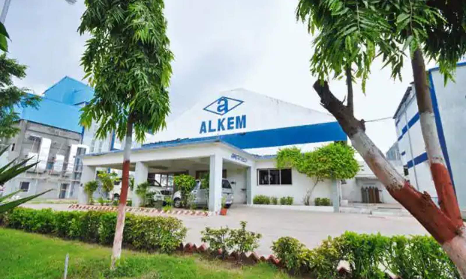 Stock Alkem Laboratories Paytm BEML Limited Zen Technologies Ltd. 