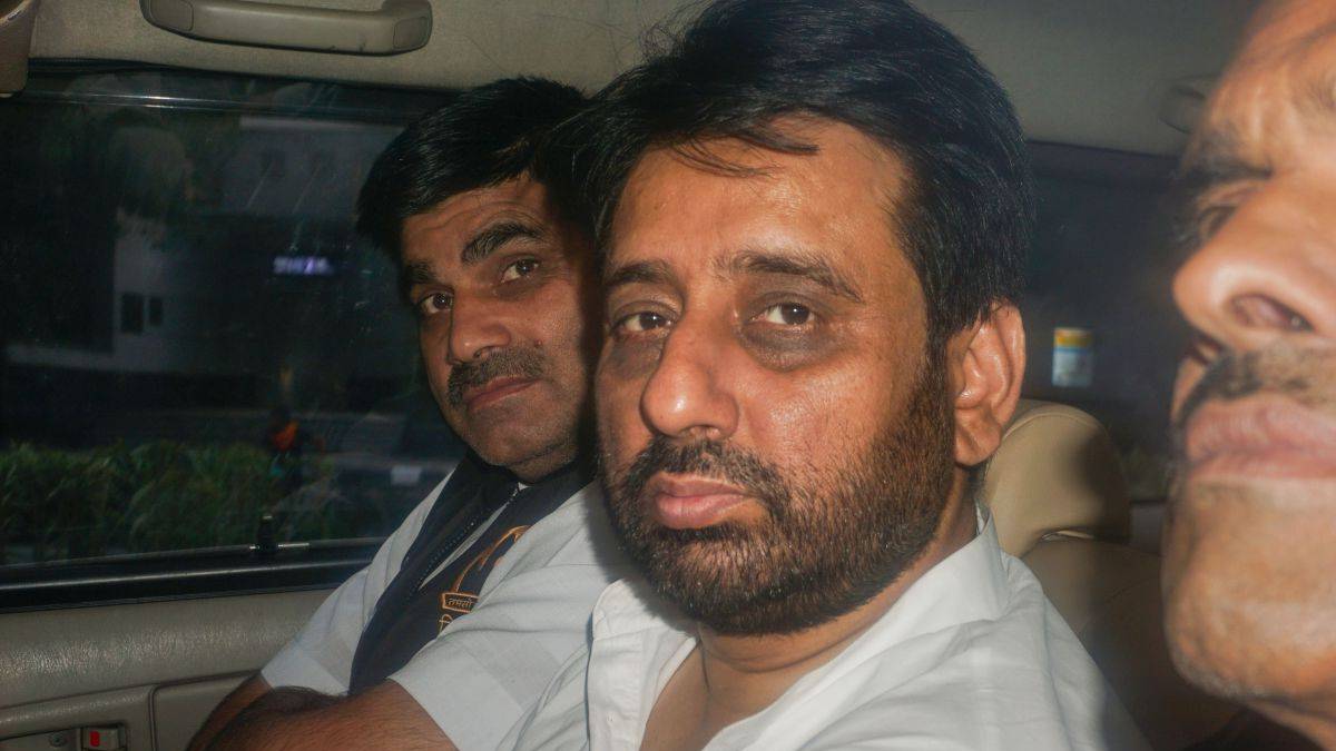 Aam Aadmi Party Amanatullah Khan Member of the Legislative Assembly of India Delhi Enforcement Directorate 