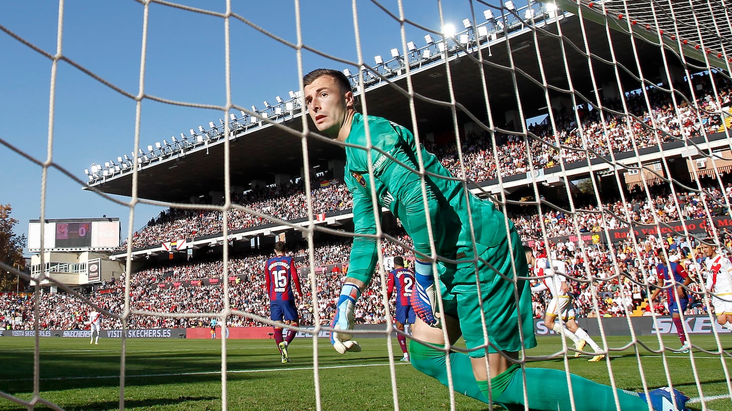 FC Barcelona Iñaki Peña Sotorres Goalkeeper Marc-André ter Stegen La Masia 