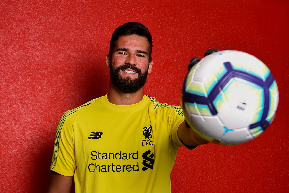 Liverpool F.C. Alisson Becker FC Bayern Munich Goalkeeper 