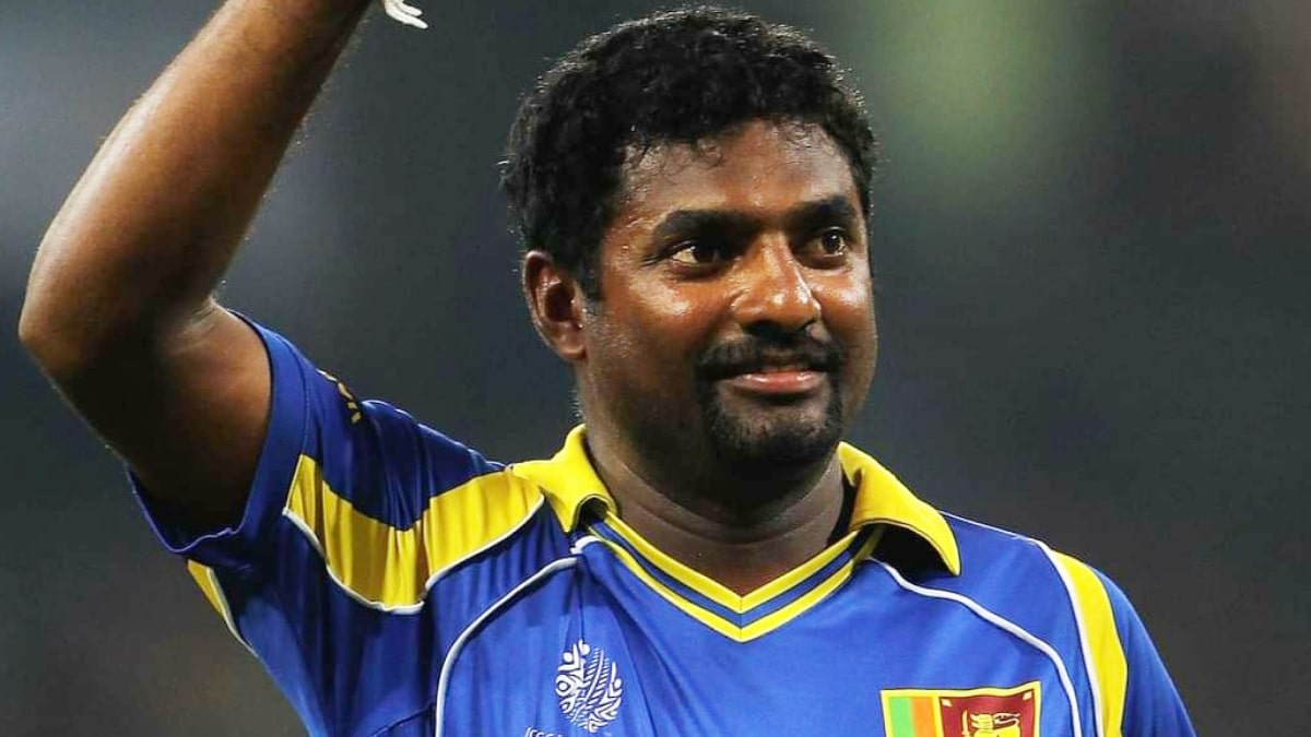 Bowling (cricket) Muttiah Muralitharan International Cricket Council Wicket Anil Kumble Stuart Broad James Anderson 