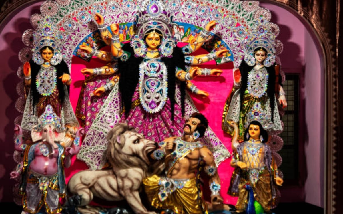 Ganges Navaratri Ghat Durga Puja Munger Kalsh 