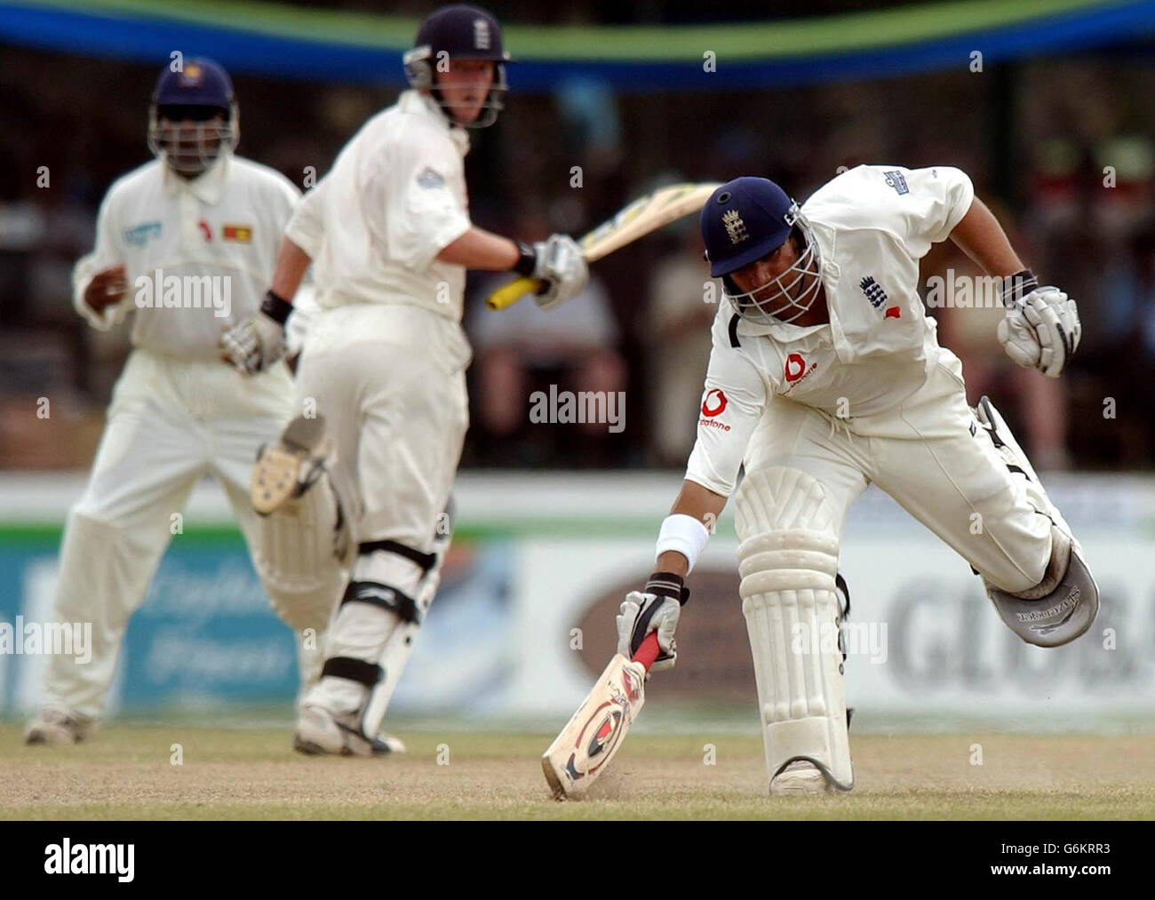 England cricket team Angelo Mathews Sri Lanka national cricket team Test cricket Chris Woakes Ball change 